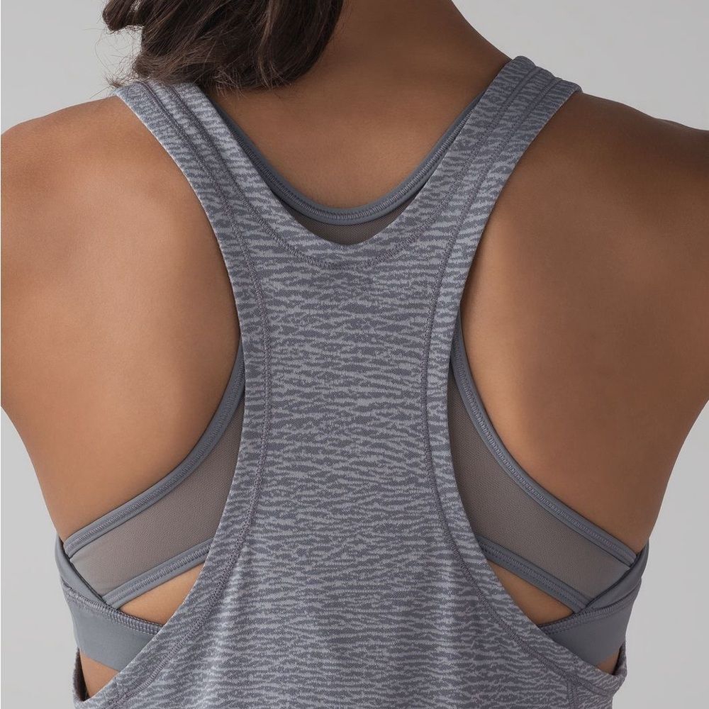 Lululemon Glide and Stride Gray Built in Sports Bra Running Shirt Gray Ice 12 - Picture 3 of 15
